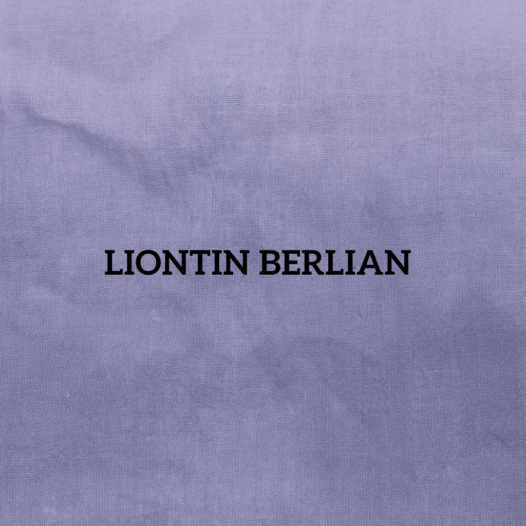 Liontin Berlian